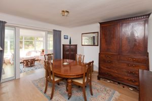 Dining Room- click for photo gallery